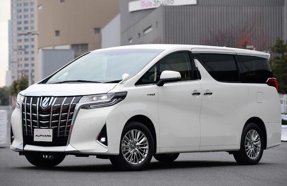 ミニバンをはじめ様々なメーカーの中古車販売を実現 | 兵庫の中古車店・total car support ROAD